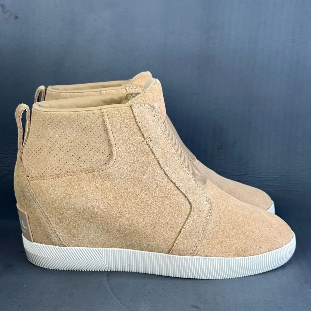 Sorel Out N About Pull On Wedge Ankle Boots Womens Size 9.5